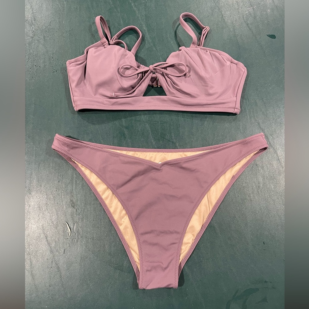 BNWOT bikini swimsuit size large women’s